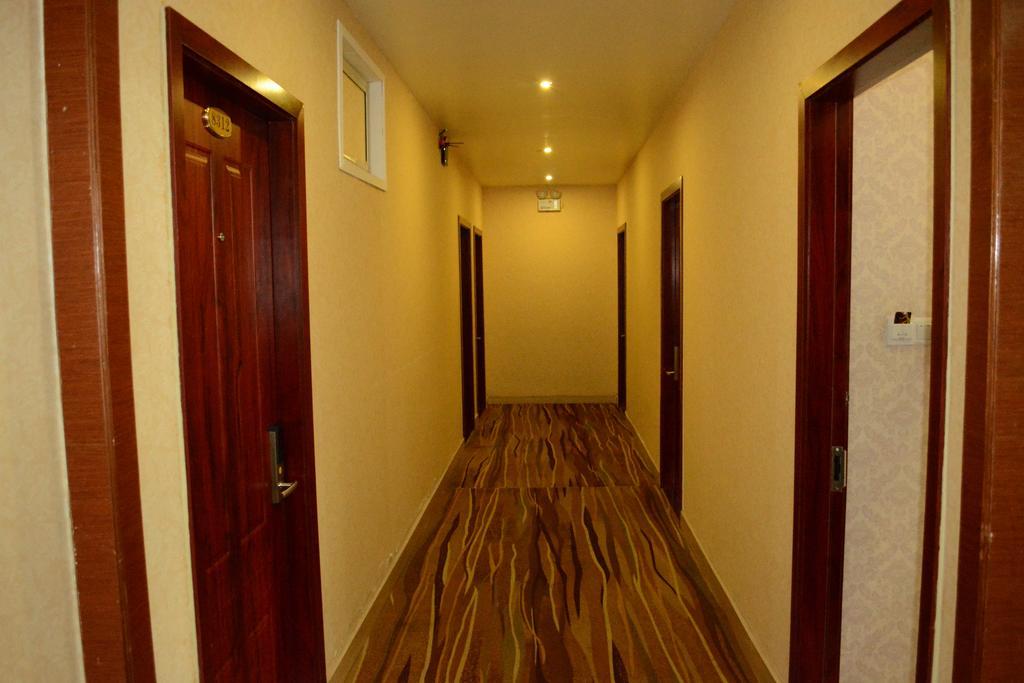 Nanchang Hotel Nairobi Bagian luar foto