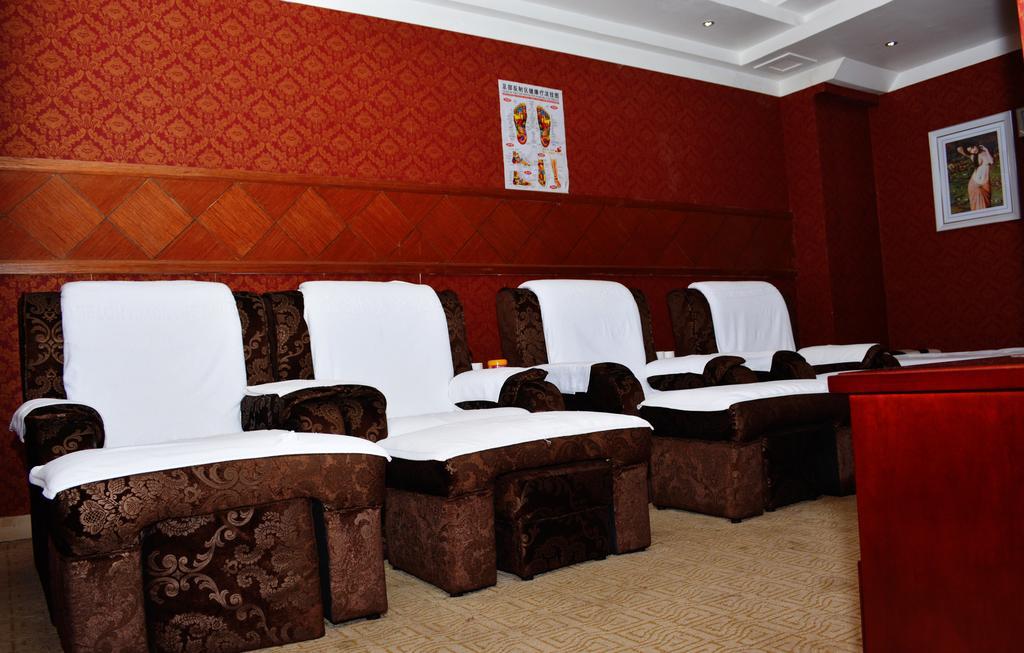 Nanchang Hotel Nairobi Bagian luar foto