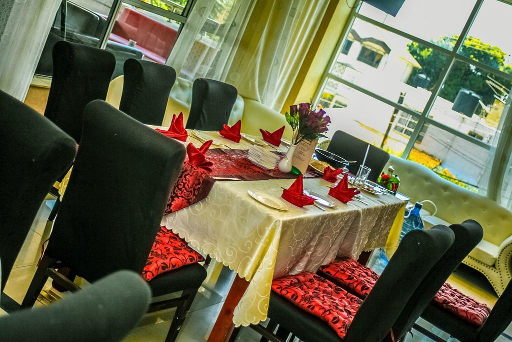Nanchang Hotel Nairobi Bagian luar foto